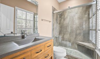 2677 Broad St, Beaufort, SC 29902