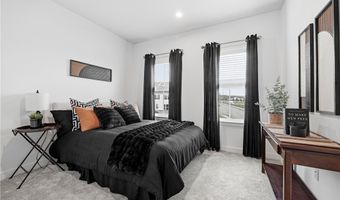 102 Lupine Dr, Adams Twp., PA 16046