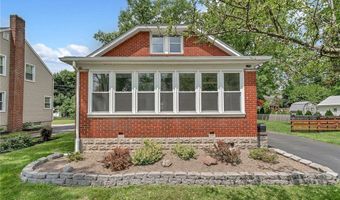 175 Highland Dr, Amherst, NY 14221