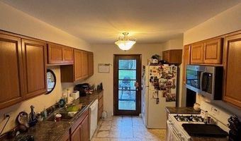 25022 W Catherine Ave, Antioch, IL 60002