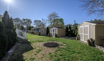 293 Louis Ave, Bayville, NJ 08721