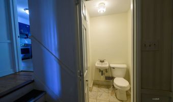 1 Northwood Dr, Athens, OH 45701
