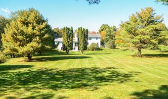 499 W River Rd, Augusta, ME 04330