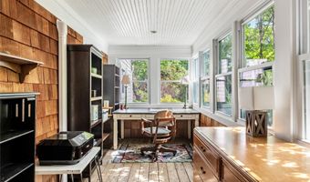 85 Shore Rd, Amityville, NY 11701