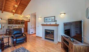 1312 VILLAGE Loop, Bandon, OR 97411