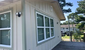 6007 Tyler St, Bay St. Louis, MS 39520