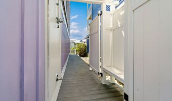 237 Sea Dreams Dr, Atlantic Beach, NC 28512