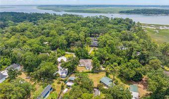 15 Palmetto Beach Dr, Bluffton, SC 29910