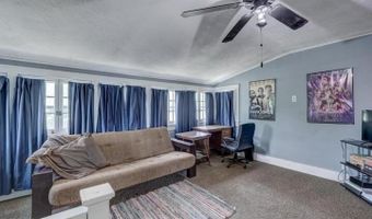 1418 Cleveland Ave, Baxter Springs, KS 66713