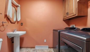 69 PENBROOK Cir, Appleton, WI 54913