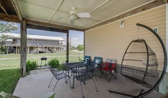 5076 Utah St, Bay St. Louis, MS 39520