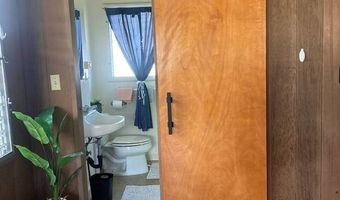 54 Hialoa St, Honolulu, HI 96817