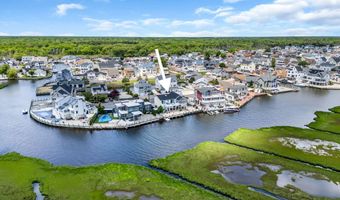 259 Cypress Dr, Bayville, NJ 08721