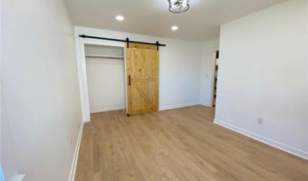 1247 Birchwood Dr, Hanover Twp., PA 18017