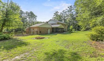 2106 Davie Ln, Camden, SC 29020