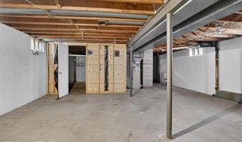 14548 Euclid Ave, Allen Park, MI 48101