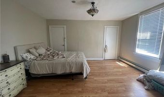 38 Freebody St 205, Newport, RI 02840