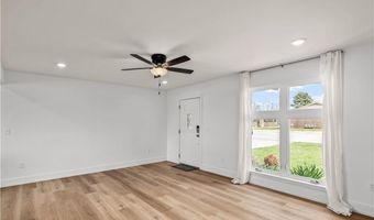 906 SE G St, Bentonville, AR 72712