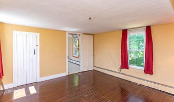 14 MAIN St, Frankford, DE 19945