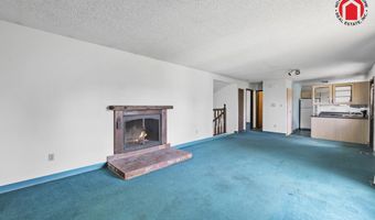 900 Bretton Dr, Casper, WY 82609