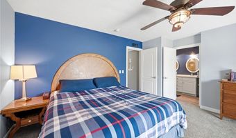 1280 Surfside Cir, Aurora, OH 44202