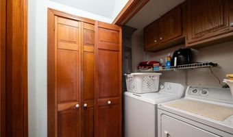 22 Harrison St, Bristol, RI 02809