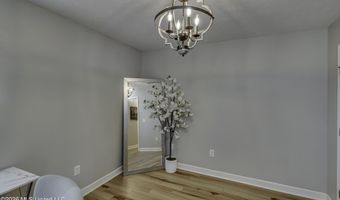 317 Greensboro Dr, Brandon, MS 39047