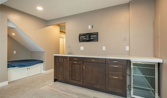 506 NW Ridgeline Dr, Ankeny, IA 50023