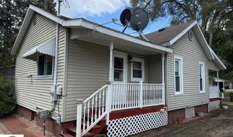 714 N Ct, Alma, MI 48801