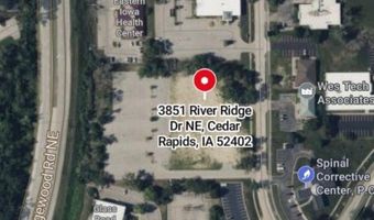 3851 River Ridge Dr NE, Cedar Rapids, IA 52402