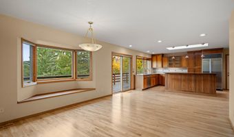 585 Nyla Ln, Ashland, OR 97520