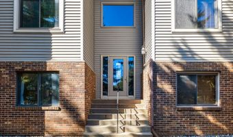 14855 Endicott Way 304, Apple Valley, MN 55124