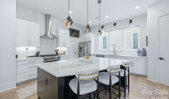 3116 Creighton Dr, Charlotte, NC 28205