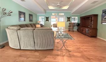 194 S PORT ROYAL Ln, Apollo Beach, FL 33572