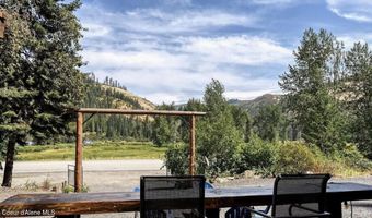 19118 St Joe River Rd, Calder, ID 83808