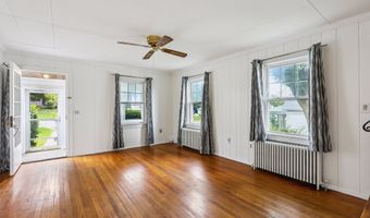 9 Fairfield Ave, Danbury, CT 06810