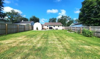 158 Nursery Rd, Anderson, IN 46012