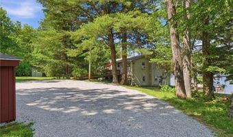 585 Reservoir Rd, Burrillville, RI 02859