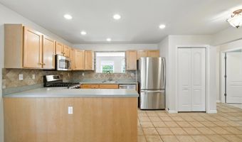 3241 HENSON Ave, Annapolis, MD 21403