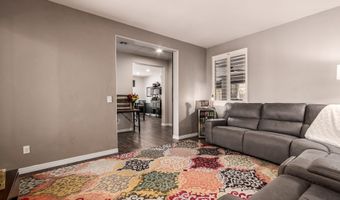 39913 N PRIDE Dr, Anthem, AZ 85086
