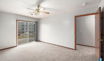 410 N 9th Ave, Brandon, SD 57005