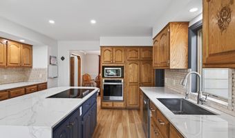 15062 Crane St NW, Andover, MN 55304