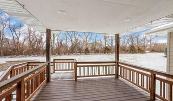 2225 E Byrum Cir, Brandon, SD 57005