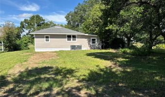 513 ORANGE St, Auburndale, FL 33823