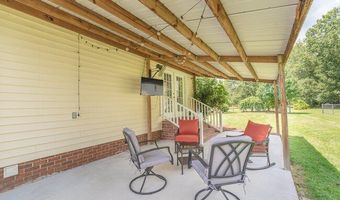 33 Laurel St, Barnwell, SC 29812