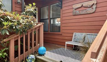 19921 WHALESHEAD Rd U3, Brookings, OR 97415