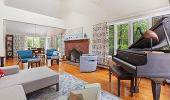 99 Birkdale Rd, Bedford, NH 03110