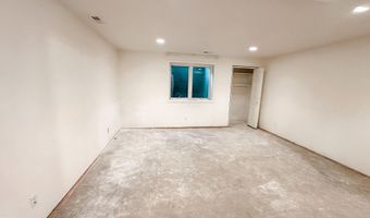 2212 Hamilton Dr, Ames, IA 50014