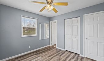 1963 Maple Ln, Arnold, MO 63010