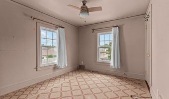 518 E SUMMER St, Appleton, WI 54911